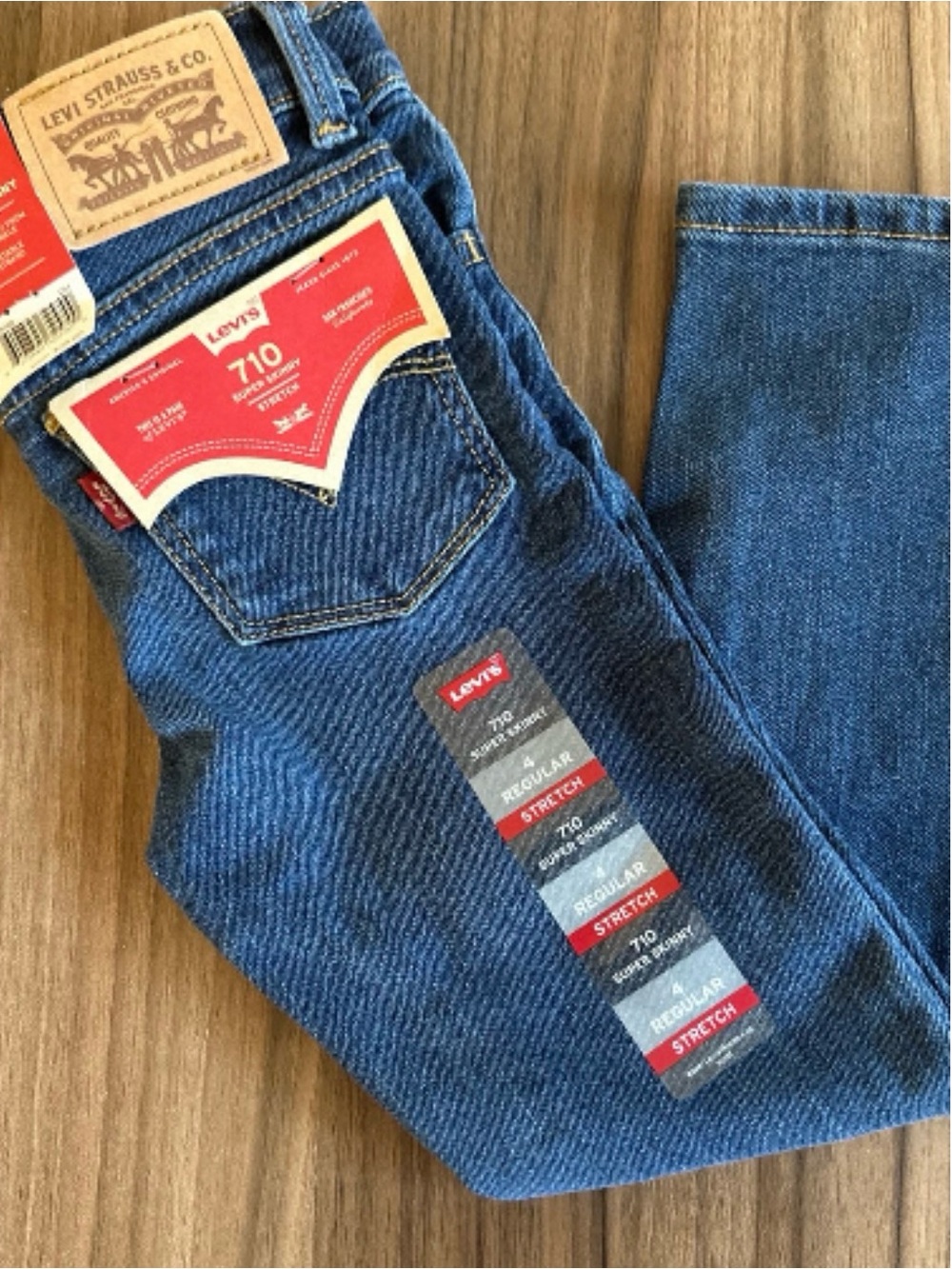 Levi's Men's Skinny Jeans - Dark Blue Denim with Red Tabs